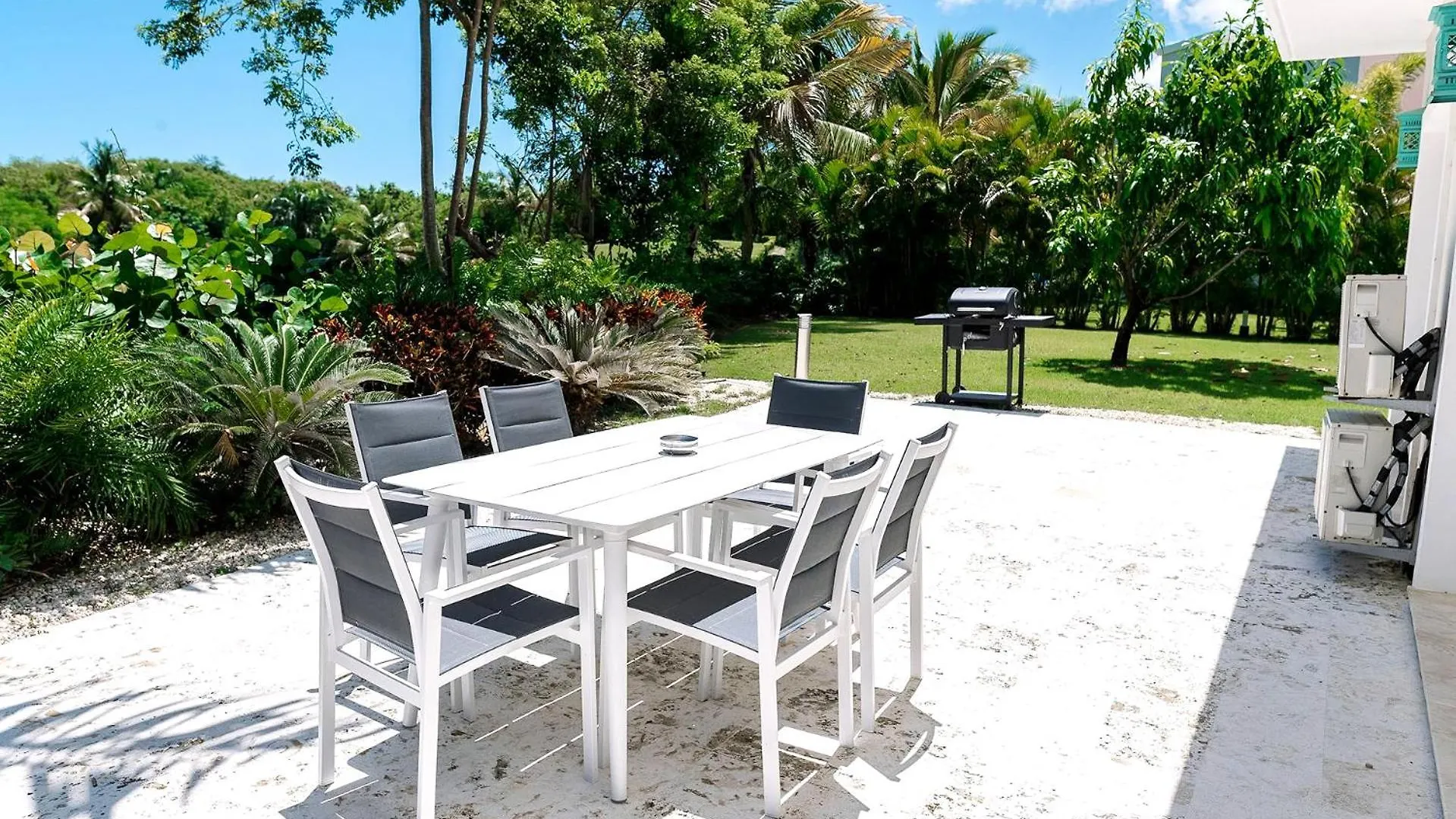 Luxury Private Villas With Pool, Private Beach, Bbq Punta Cana